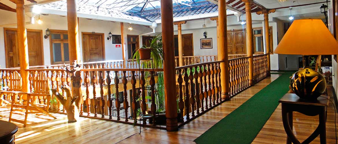 Habitación cómoda y luminosa